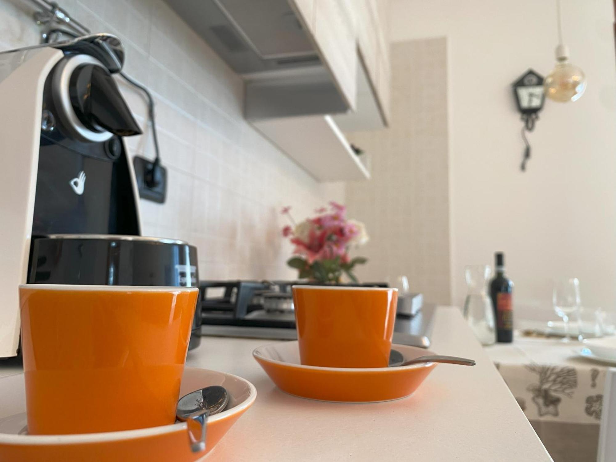 F&G 71100 - - Colazione Inclusa - Box Auto Privato Su Richiesta Foggia Exterior foto
